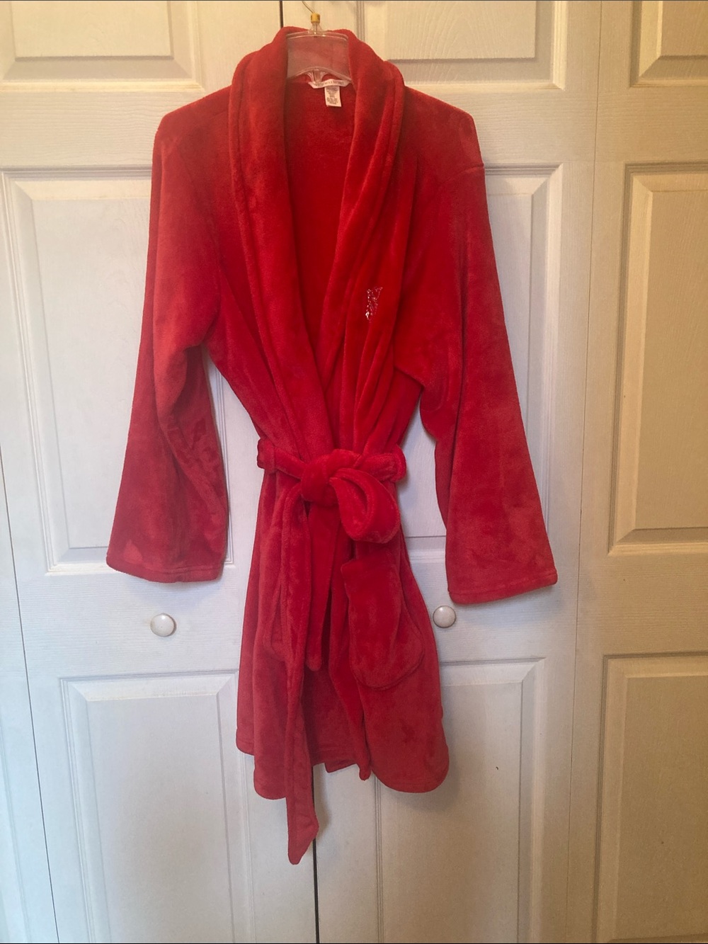 Victoria's Secret Plush Red Shawl-Collar Robe with Belt. VS..  size XL/XXL